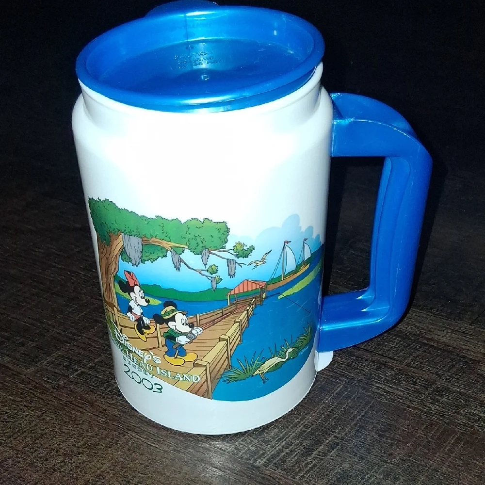 2003 Disney's Hilton Head Island Resort travel mug